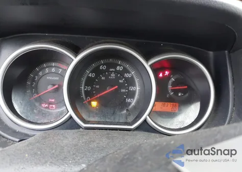 2010 Nissan Versa 1.8S z USA, uszkodzony, nr VIN 3N1BC1CP7AL372859